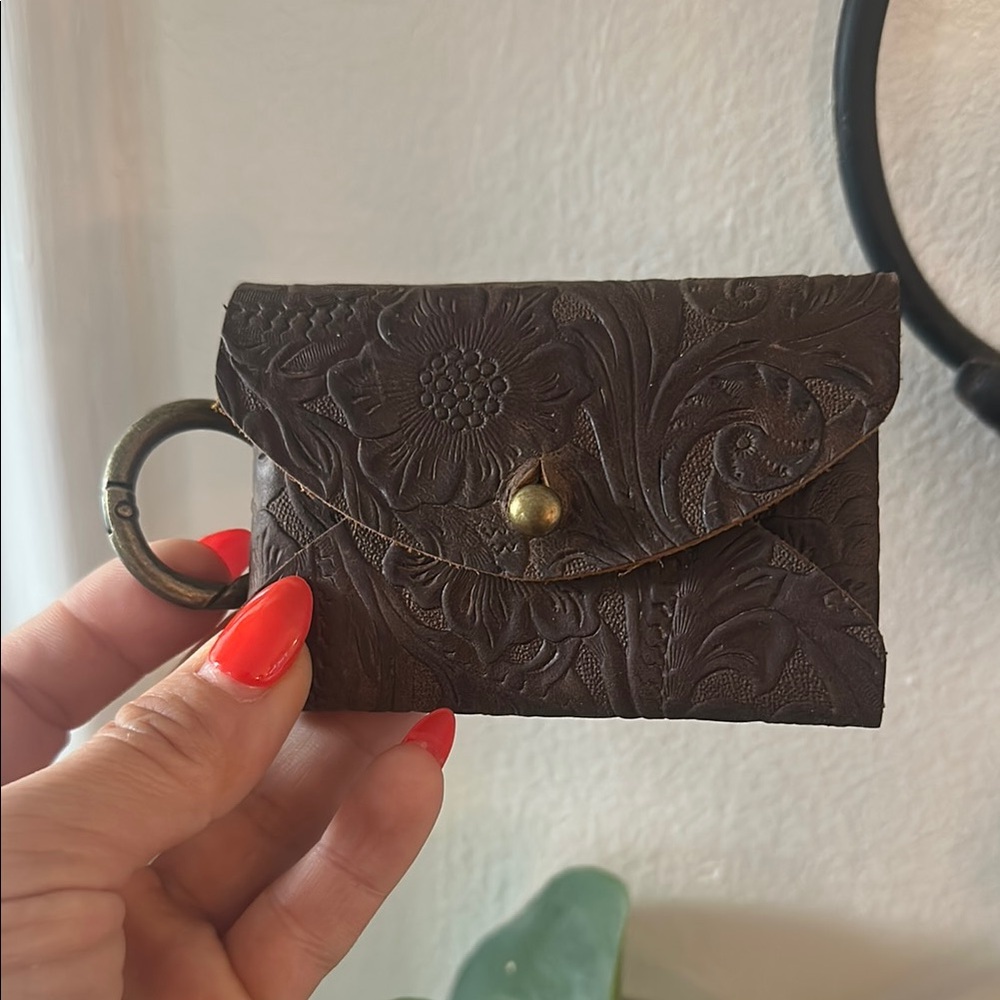 Floral Embossed Leather Keychain Wallet